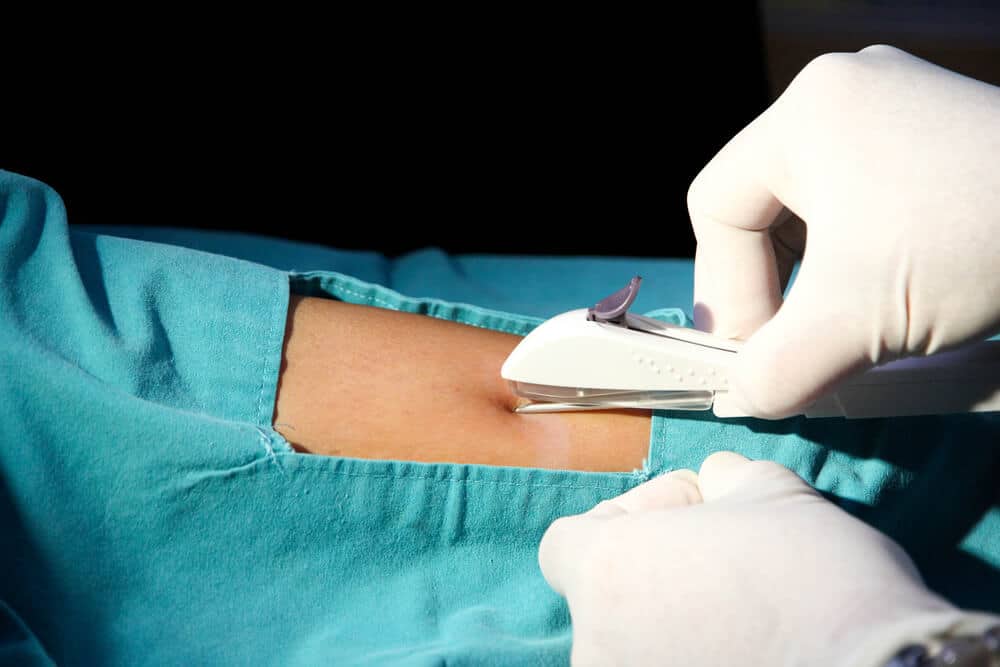 mindre-clinica_de_la_mujer-clinica-mujer-interrupcion_legal_del_embarazo-vasectomia-ile-anticoncepcion-anticonceptivos-papanicolau-colposcopia-ginecologas-ginecologia-estetoscopio-anticoncepcion_3